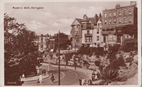 Madiera Walk Ramsgate Kent Real Photo Vintage Postcard