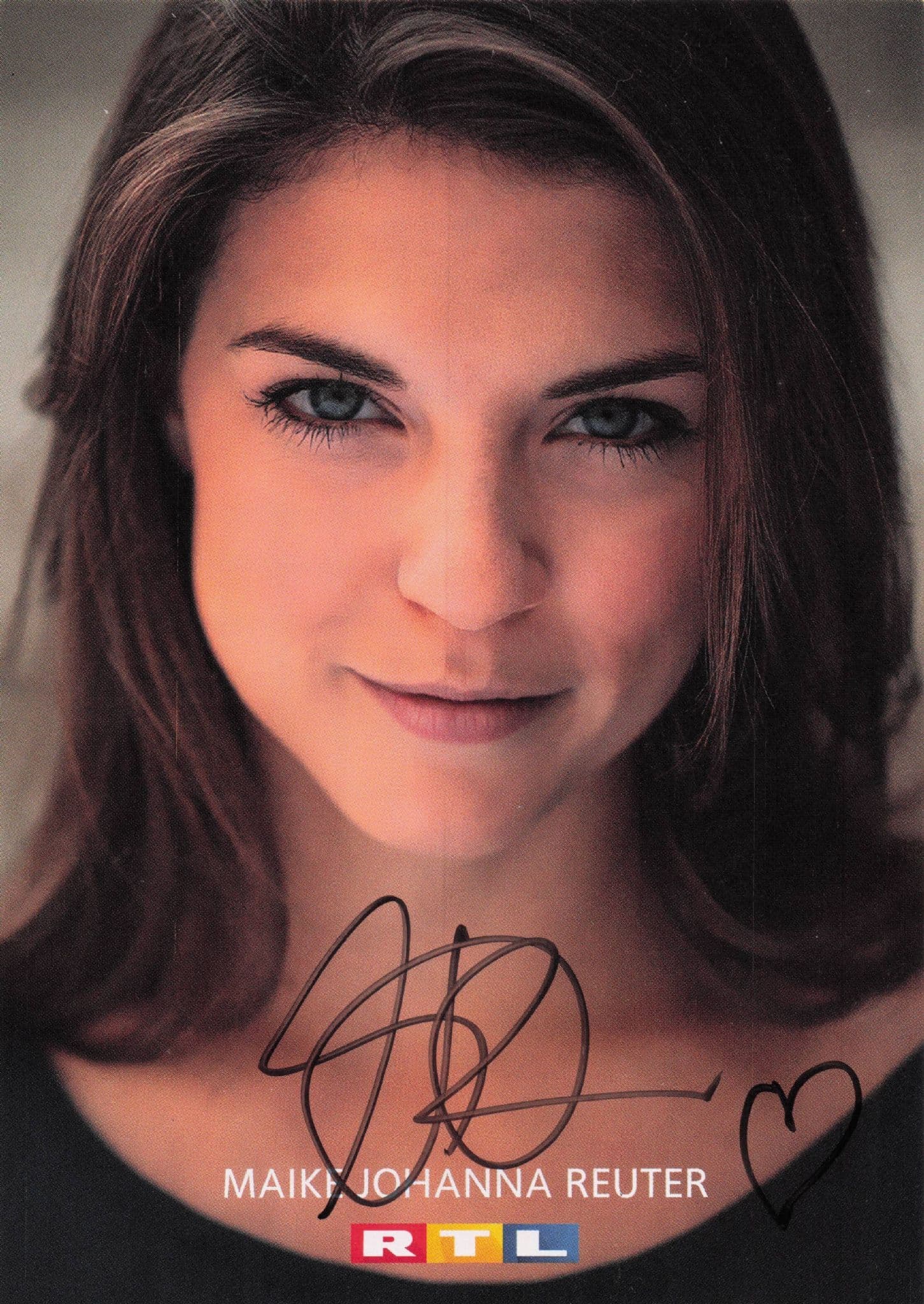 Maike Johanna Reuter Alles Was ZÔøΩhlt Hand Signed Photo & MORE