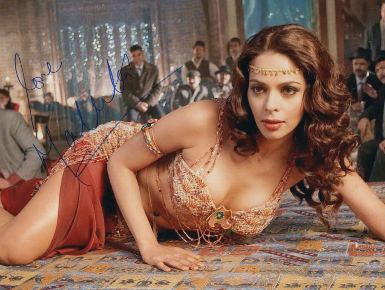 Mallika Sherawat Indian Bollywood Film Actress Big 10x8 Hand Signed Photo