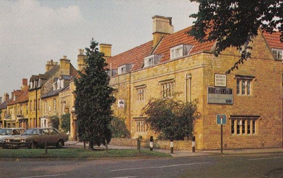 Manor House Hotel in Autumn Moreton In Marsh Gloucester Postcard