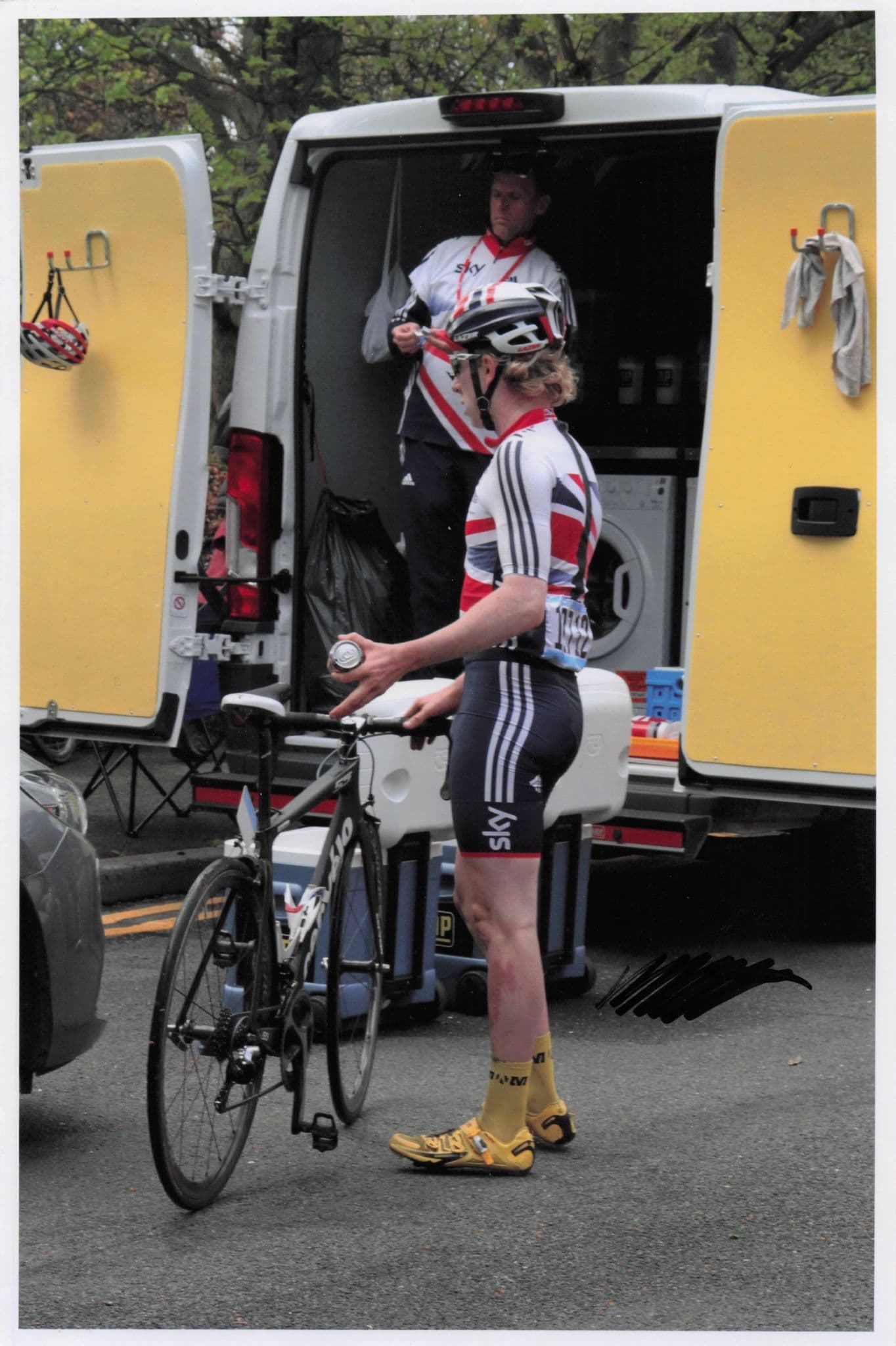 Mark Stewart Scotland Cycling 2015 Tour De Yorkshire 12x8 Hand Signed Photo
