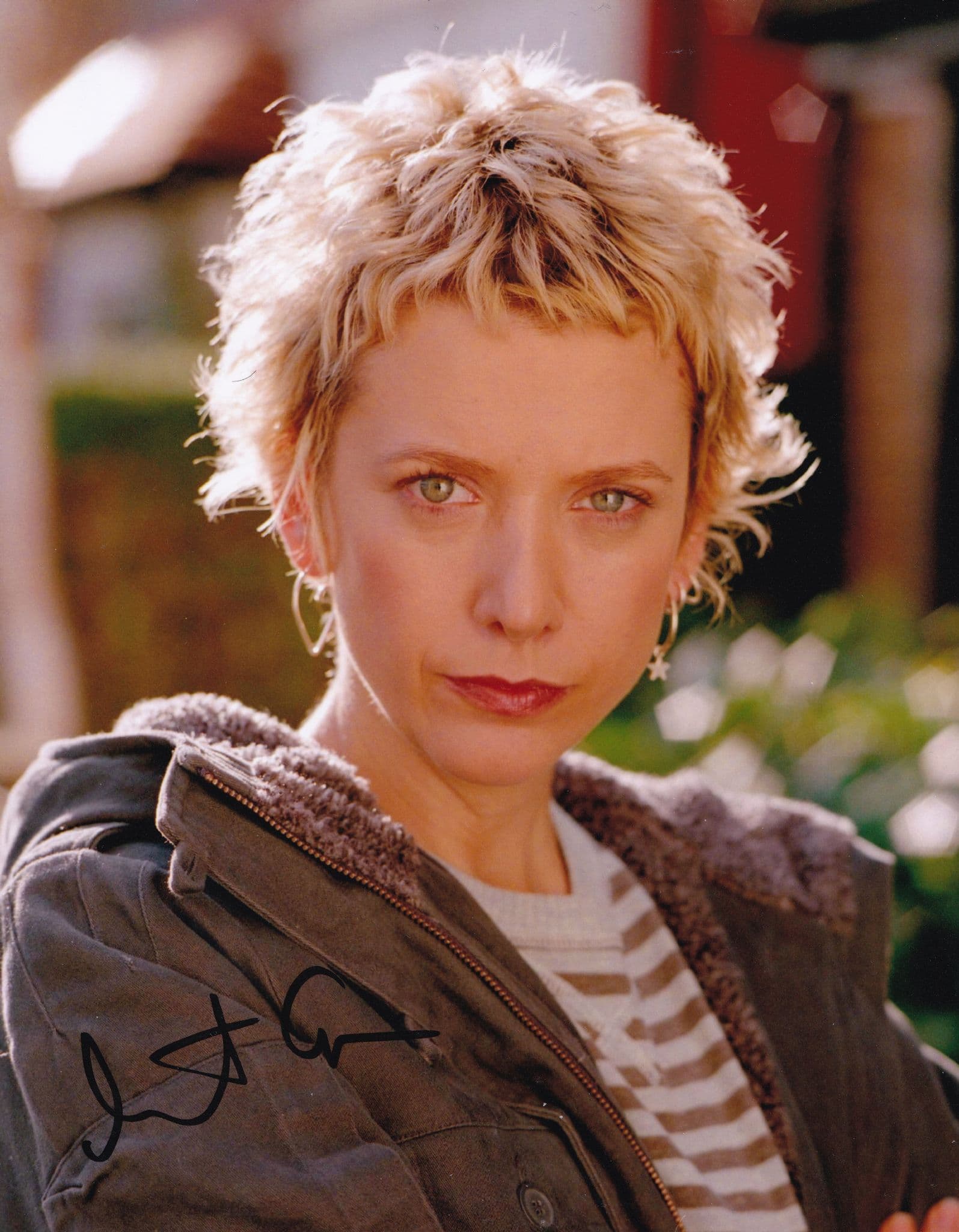 Martha Cope Dr Who Orig Giant 10x8 Hand Signed Photo