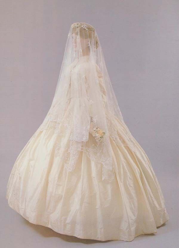 Mary Tucker Silk Wedding Dress Honiton Lace Veil Exeter Waxwork Fashion Postcard
