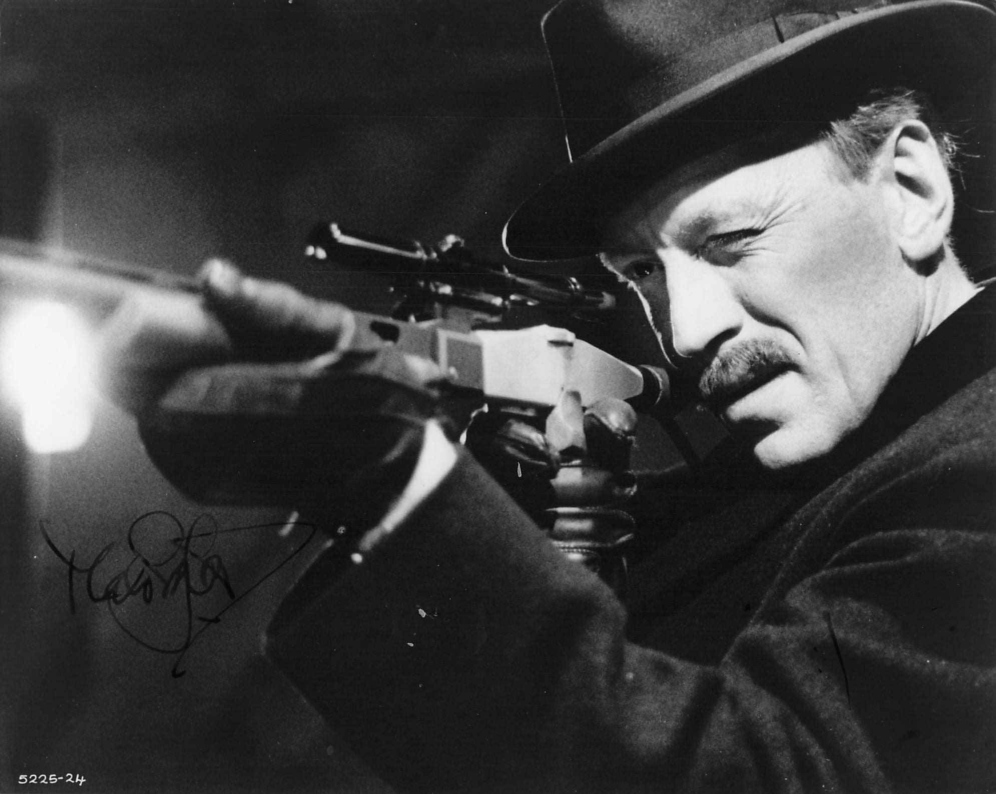Max Von Sydow Three Days Of The Condor 10x8 Hand Signed Photo