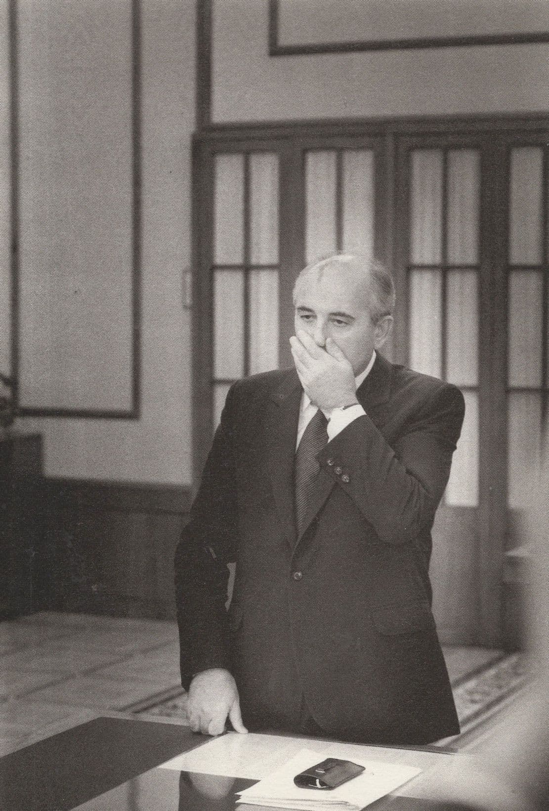 Michael Gorbatsjov Shocked Russian Leader Photo Postcard