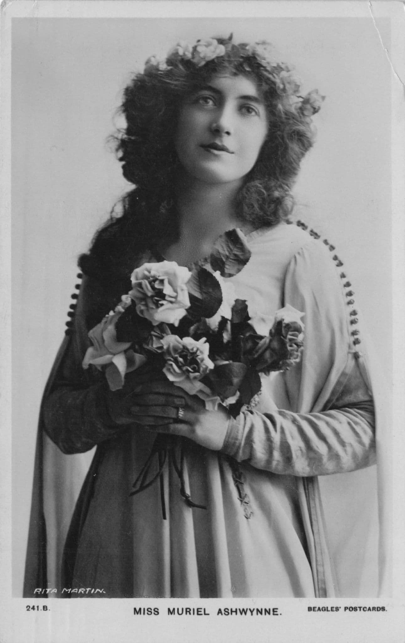 Miss Muriel Ashwynne Edwardian Actress Rotary Rare RPC Postcard