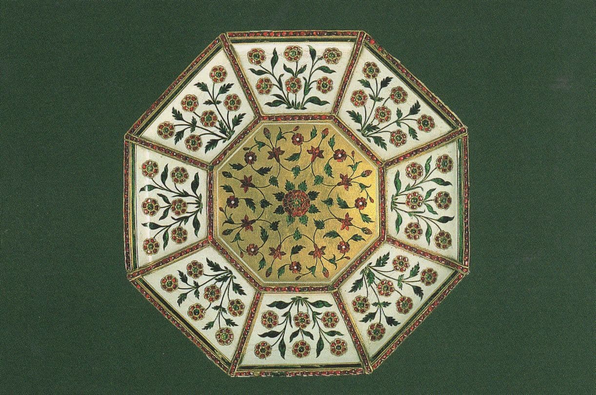 Mughal India Antique Indian Gold Emerald 17th Century Tray Postcard