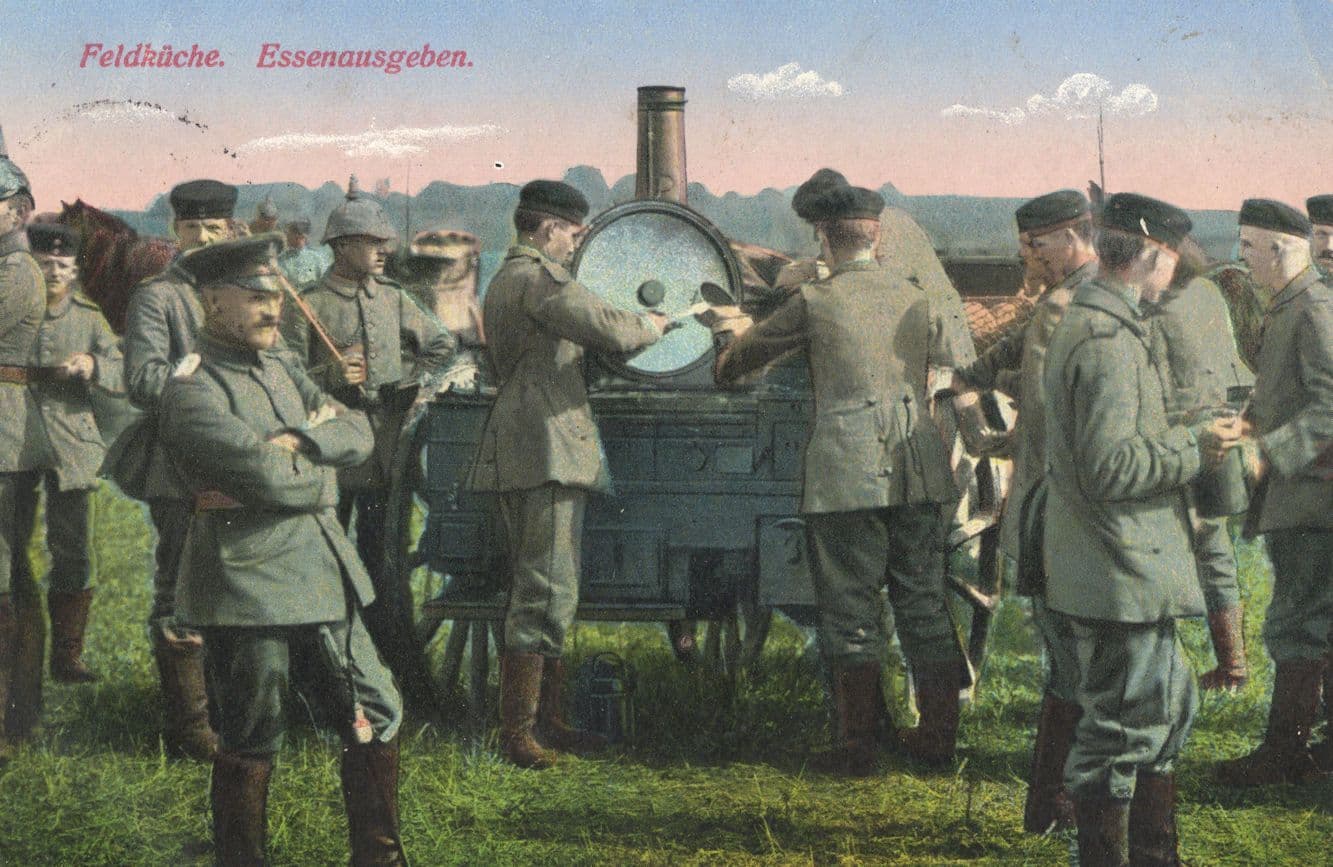 Munchen German Old WW1 Essen Military Train Lady & Soldiers 1916 War Postcard