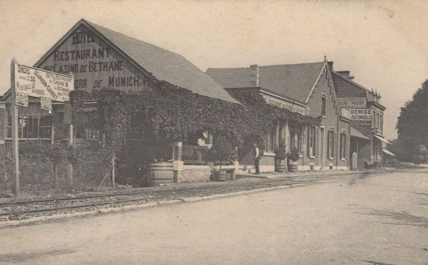 Munich Munchen Restaurant Hotel Antique Plain Back Postcard