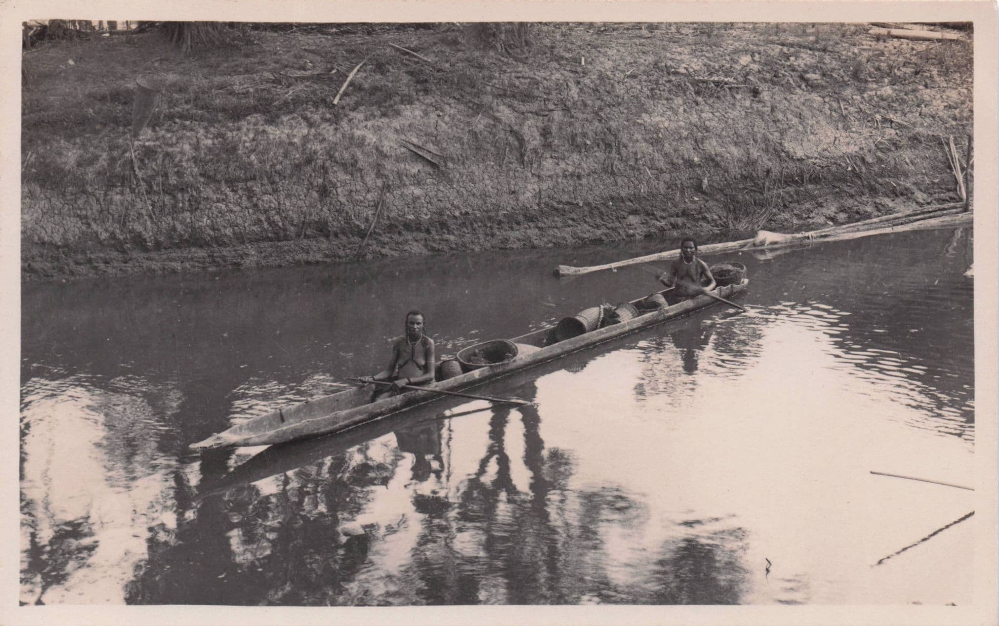 Native Rabaul Rowing Boat Men Papua New Guinea Old RPC Postcard
