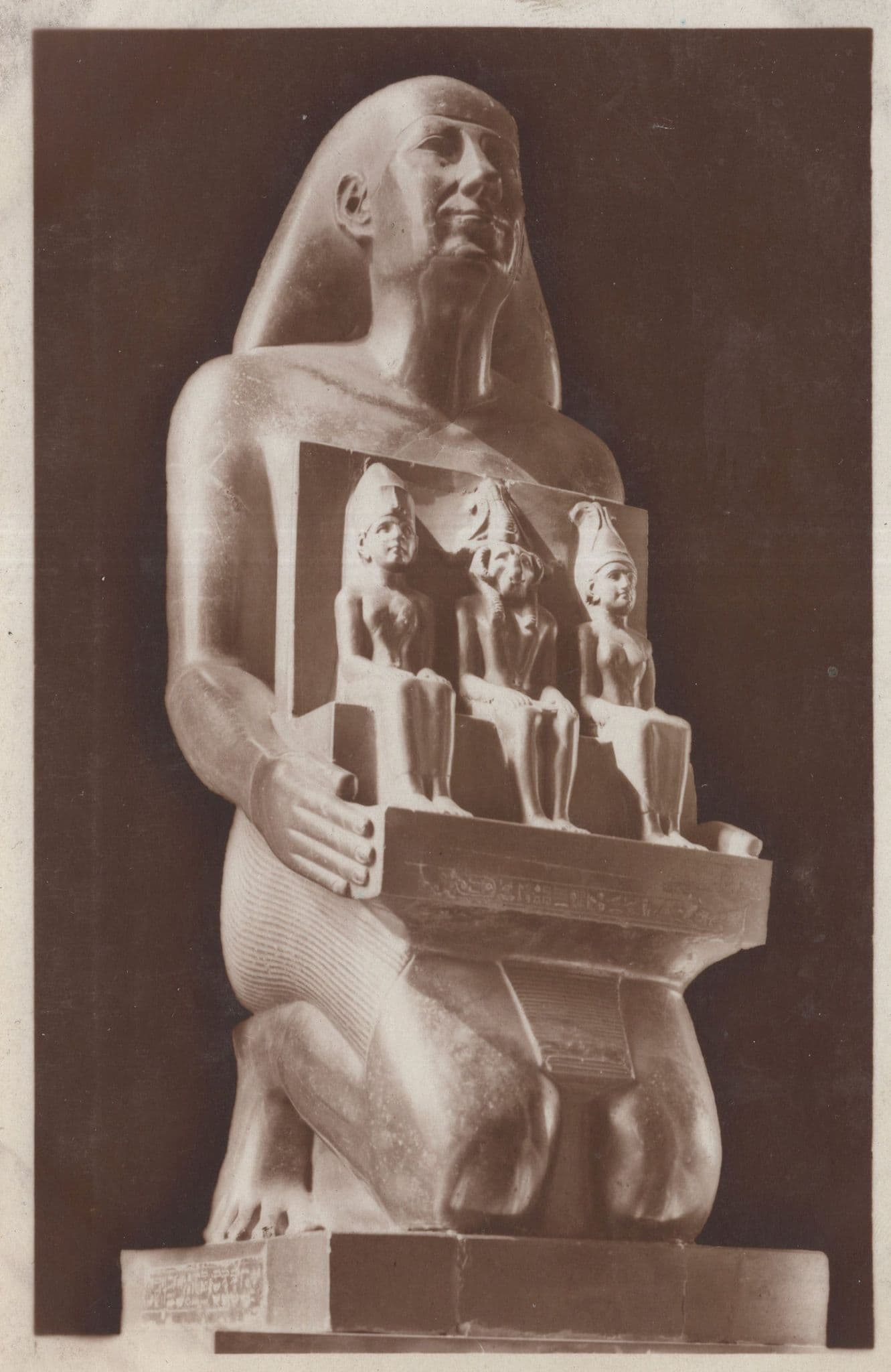Neshoron King Apries Egyptian Antique Statue Postcard