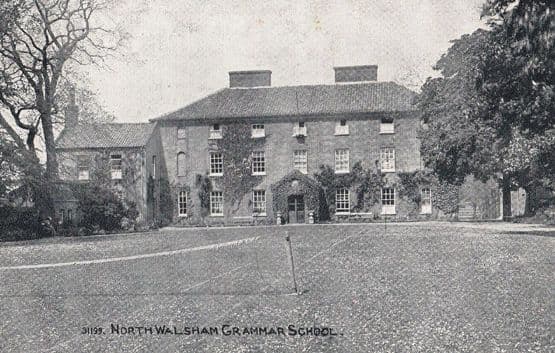 North Walsham Grammar School & Grounds Norwich Antique Postcard