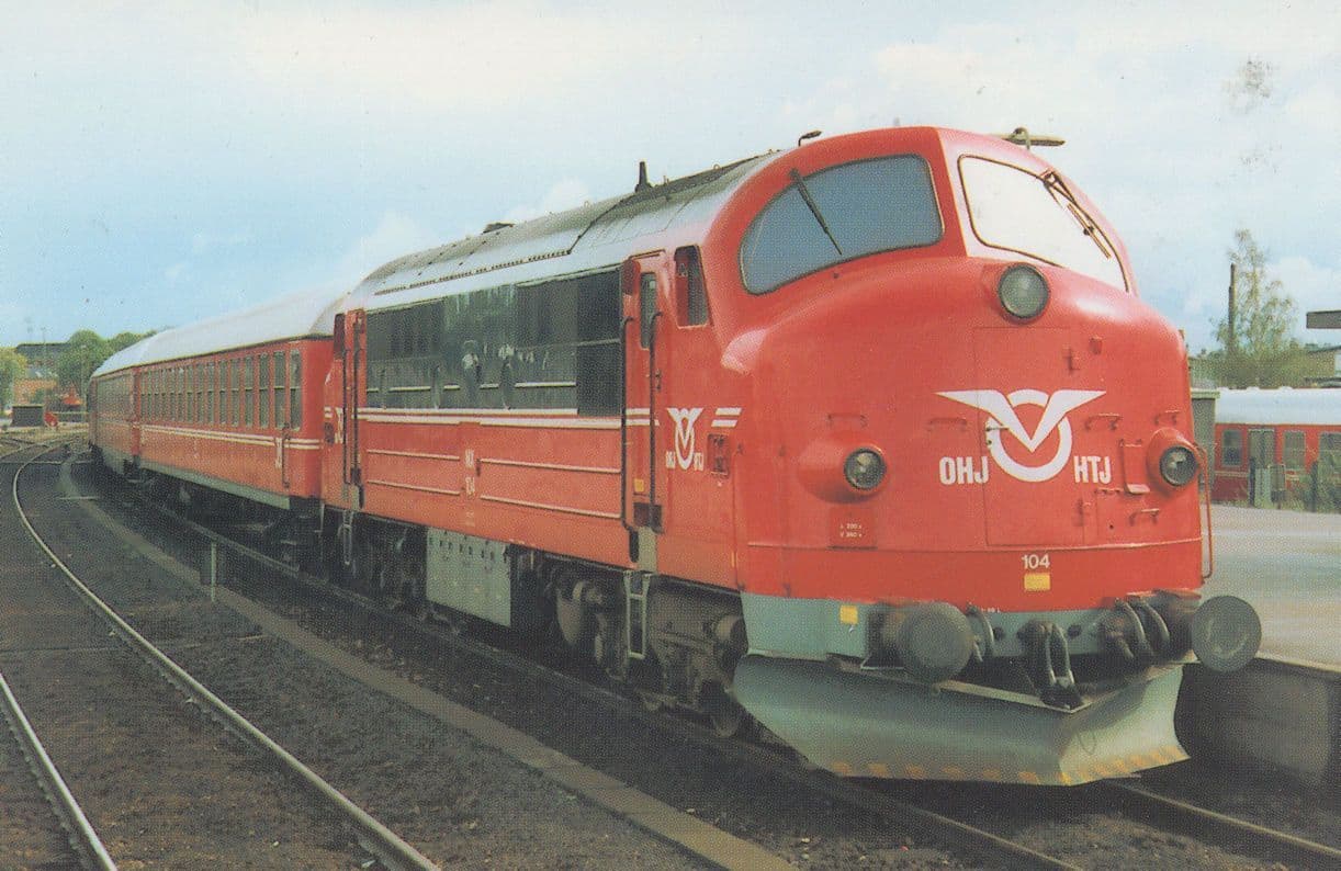 OHJ 104 MX 1029 Denmark Train Railway at Holbaek Postcard