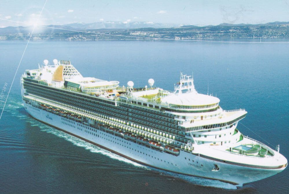 P&O Ventura Cruise Ship Postcard