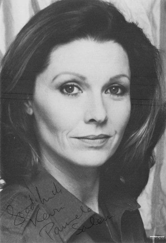 Pamela Salem Dr Who James Bond Miss Moneypenny Film Hand Signed Photo