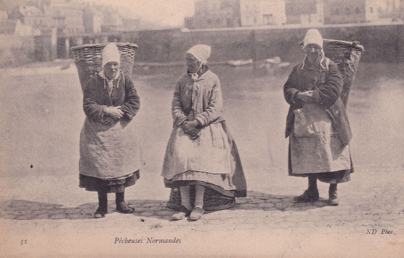 Pecheuses Normandes Old French Fisherman Costume Postcard