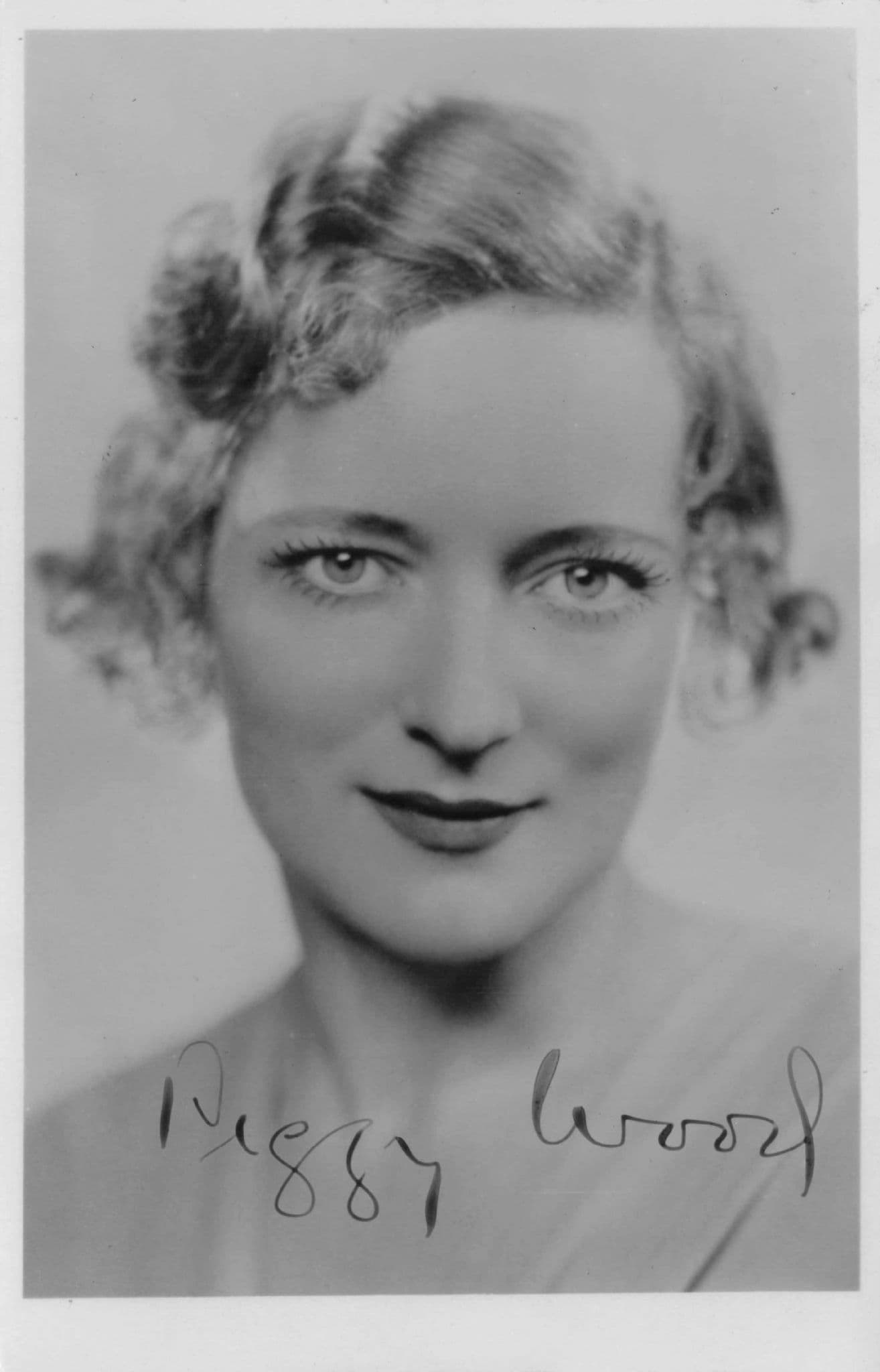 Peggy Wood The Sound Of Music Antique Hand Signed Postcard Photo