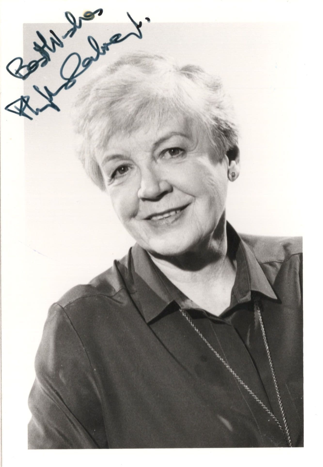 Phyllis Calvert Vintage Historic Actress Hand Signed Photo