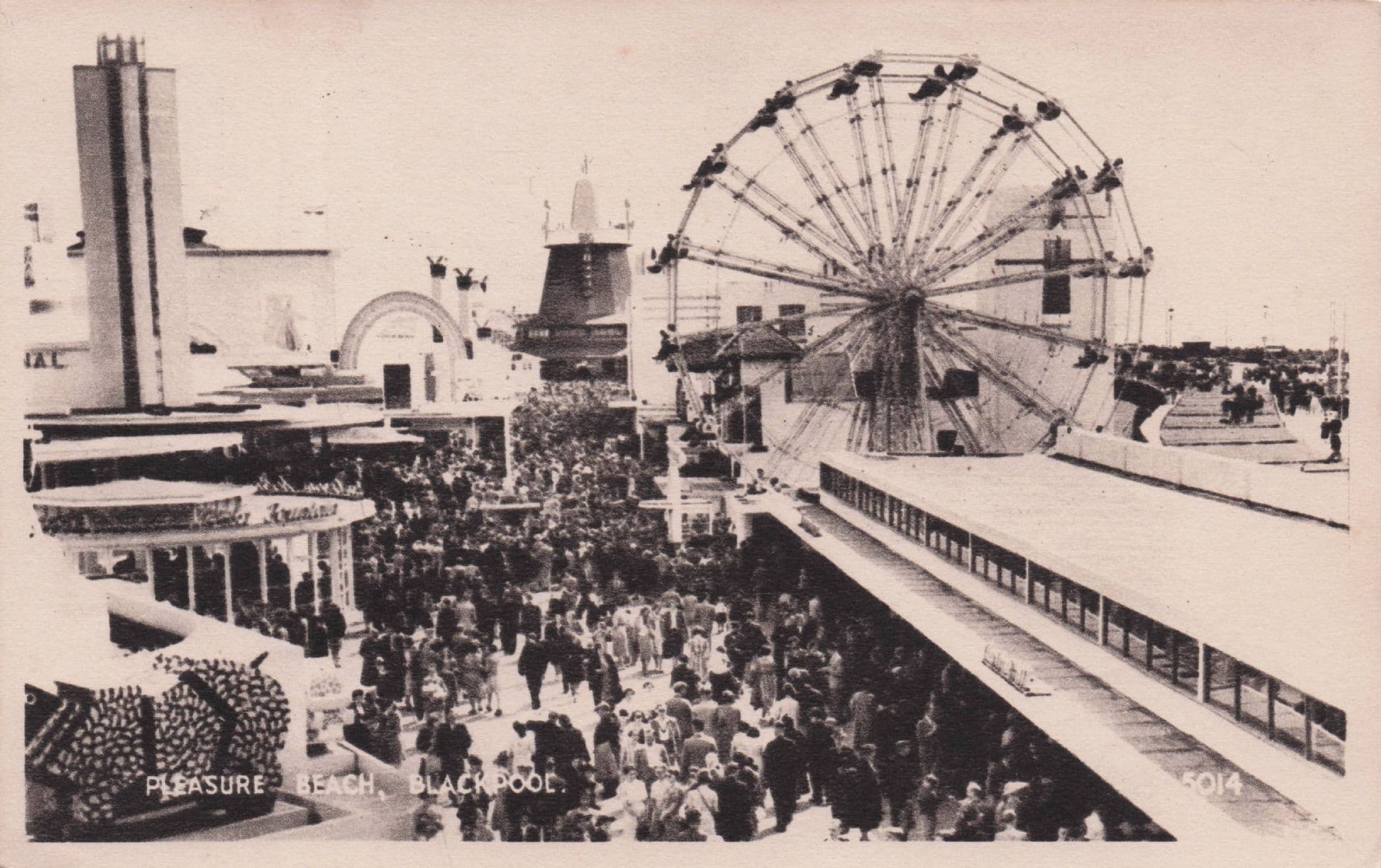 Pleasure Beach Blackpool Lancashire Real Photo Vintage Postcard