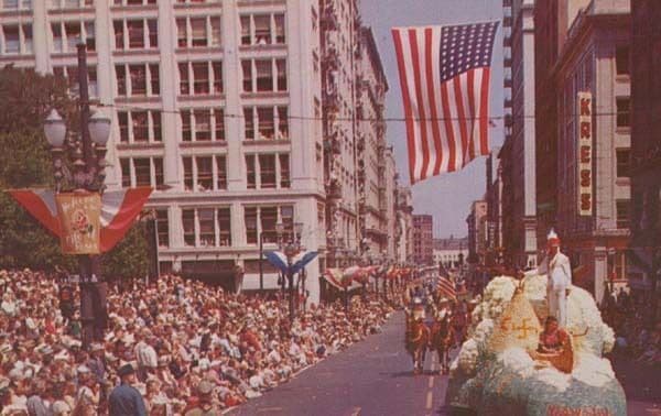 Portland Rose Festival Street Parade Oregon Postcard