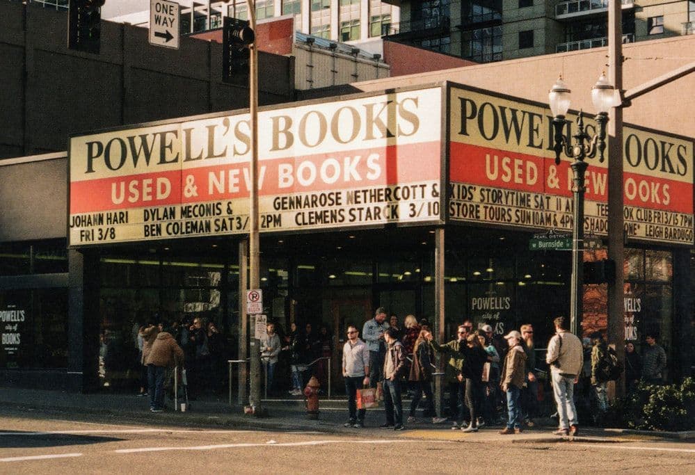 Powells City Of Books Portland Giant Book Store Oregon USA Postcard