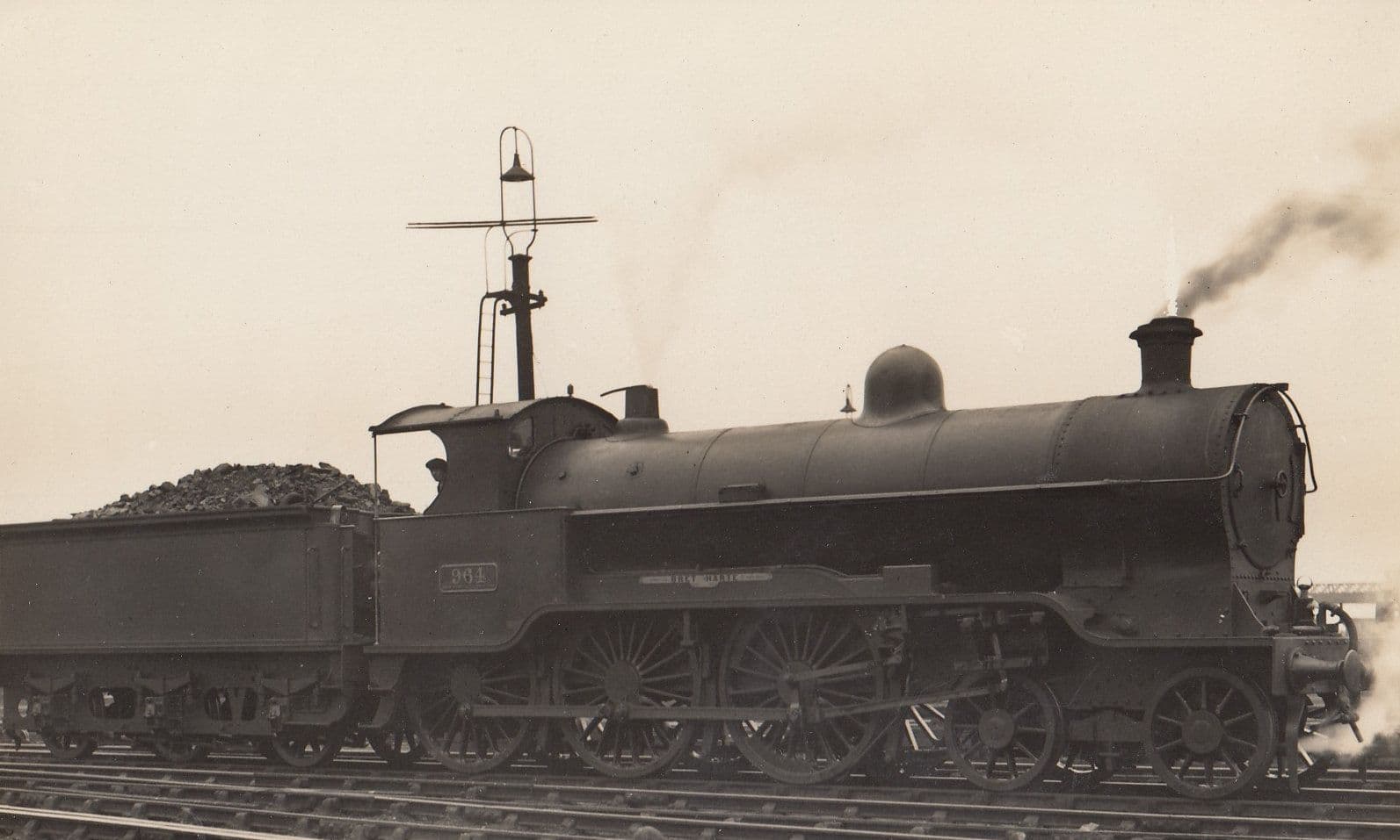 Prince Of Wales 4P 4-6-0 Class No 964 Train Vintage Railway Photo