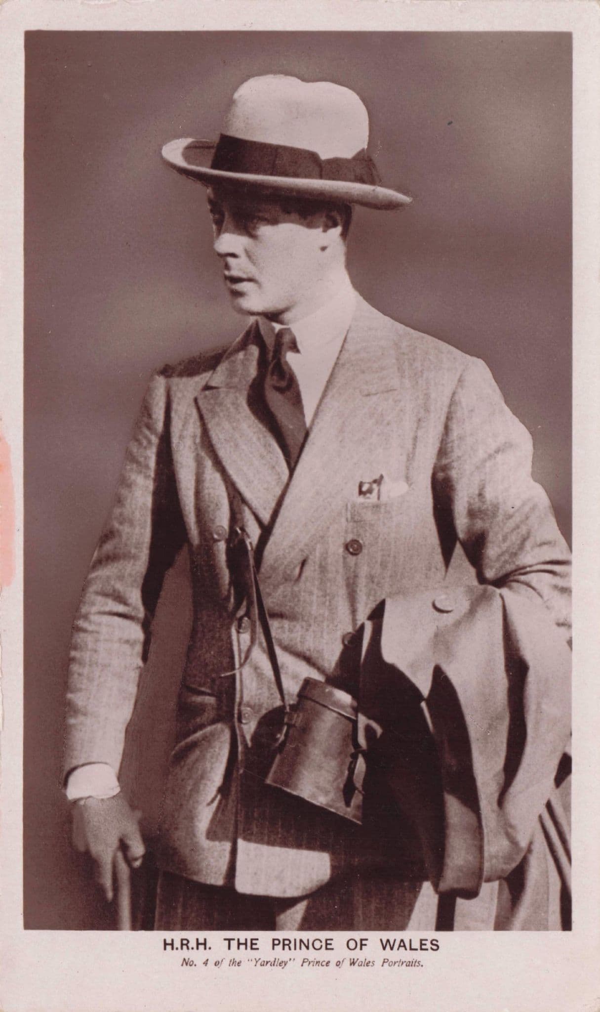 Prince Of Wales No 4 Yardley Lavender Soap Advertising RPC Postcard