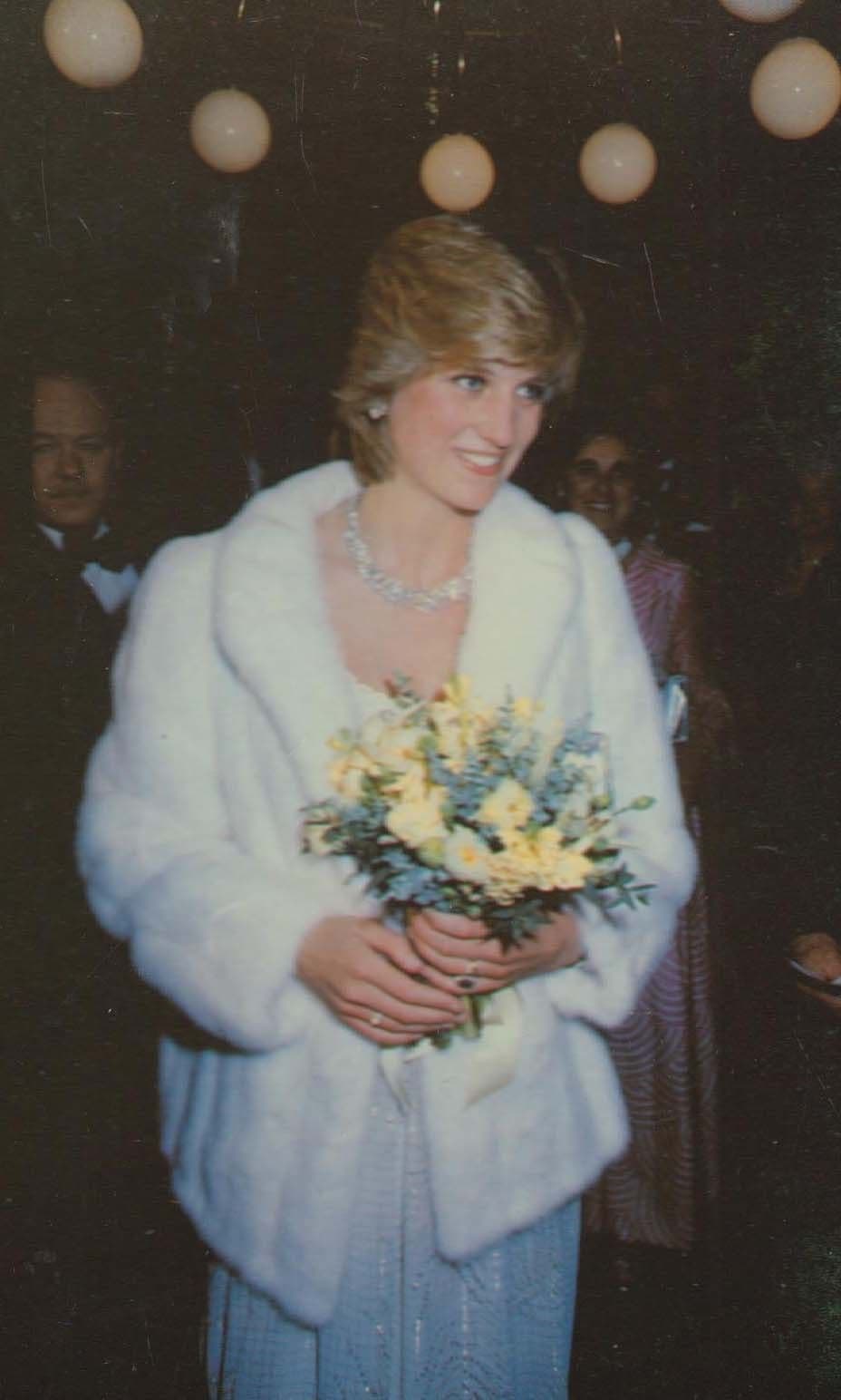 Princess Diana At Little Foxes Cinema Premiere Gala Portrait Royal Postcard