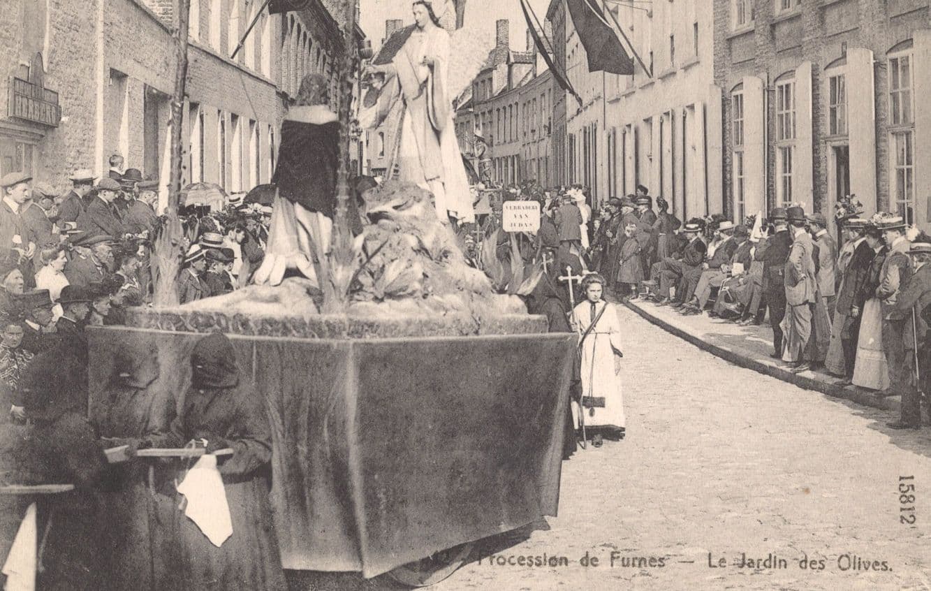 Procession De Furnes Le Jardin Des Olives Belgium Old Postcard