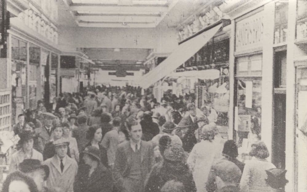Quadrant Arcade Romford Real Photo Essex Postcard