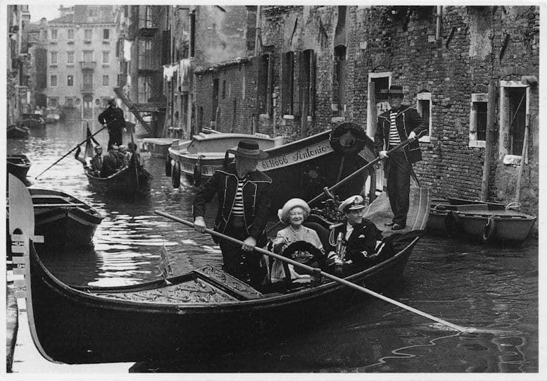 Queen Mother Royal Gondala Boat River Trip Postcard