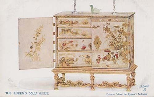 Queens Dollhouse Dolls House London Dressing Cabinet Table Postcard
