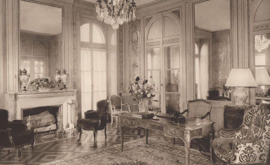 Radio Normandie Chateau Salon Dore French Old Postcard