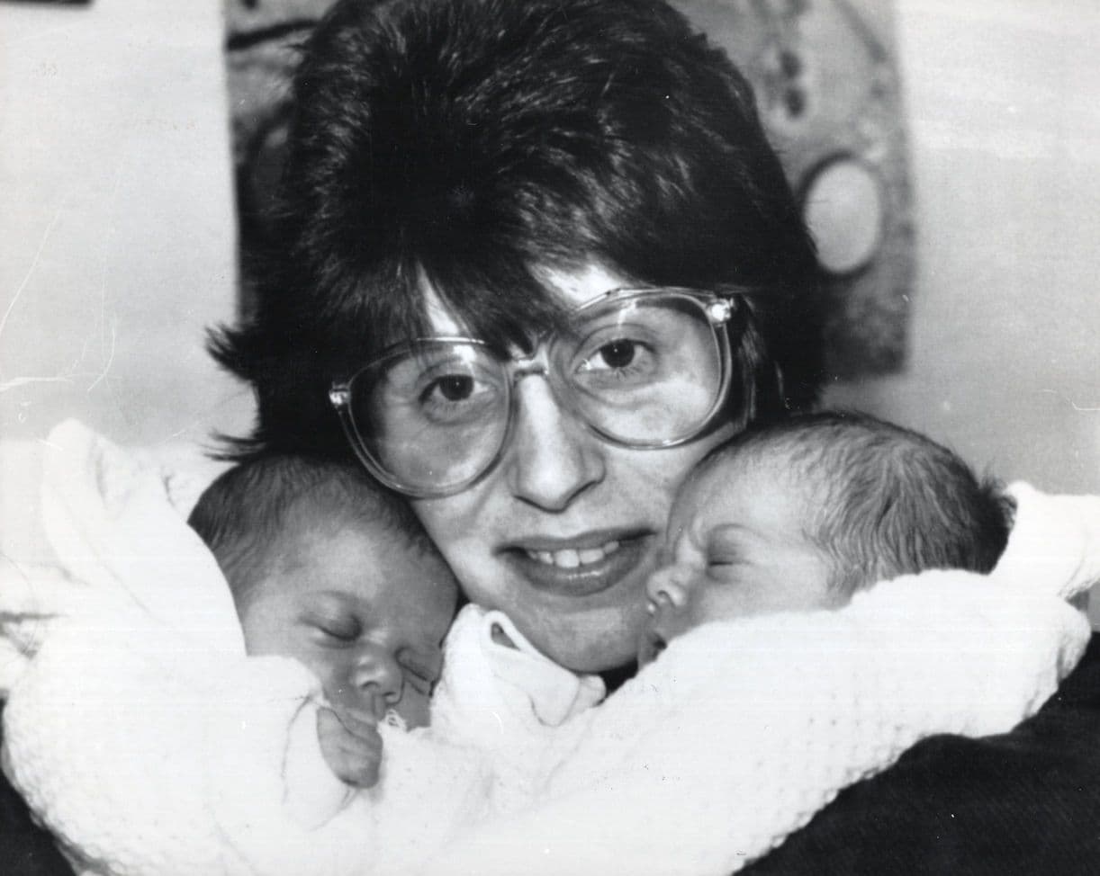 Real Cot Death Gail Tilsley Coronation Street Baby Rare Old Press Photo