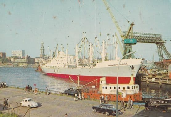Republica De Columbia Giant Ferry Columbian Ship at Hamburg Harbour Postcard