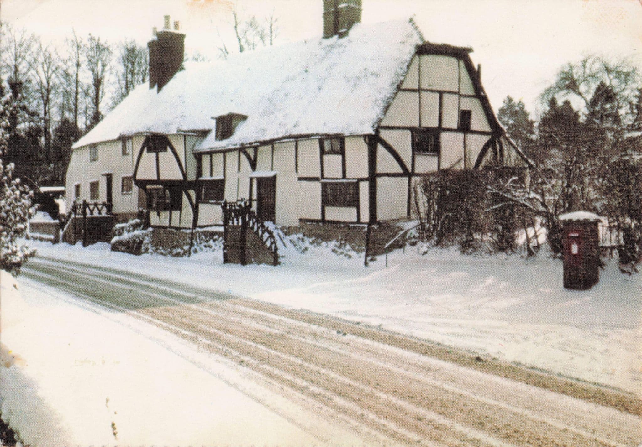 Roundwell Bearsted in Disaster Snow Kent Women's Institute Postcard