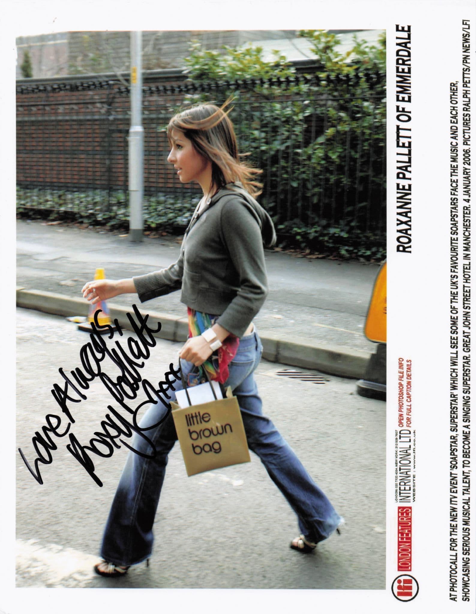 Roxanne Pallatt Emmerdale 2006 Soapstar Superstar 10x8 Hand Signed Photo