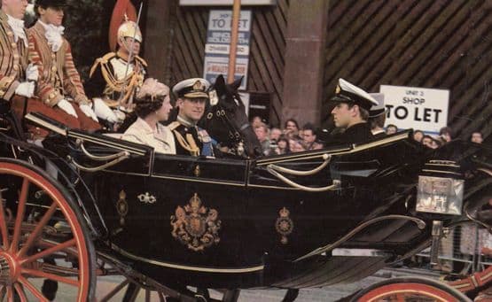 Royal Carriage at Queen Mother Thanksgiving Service Royalty Postcard