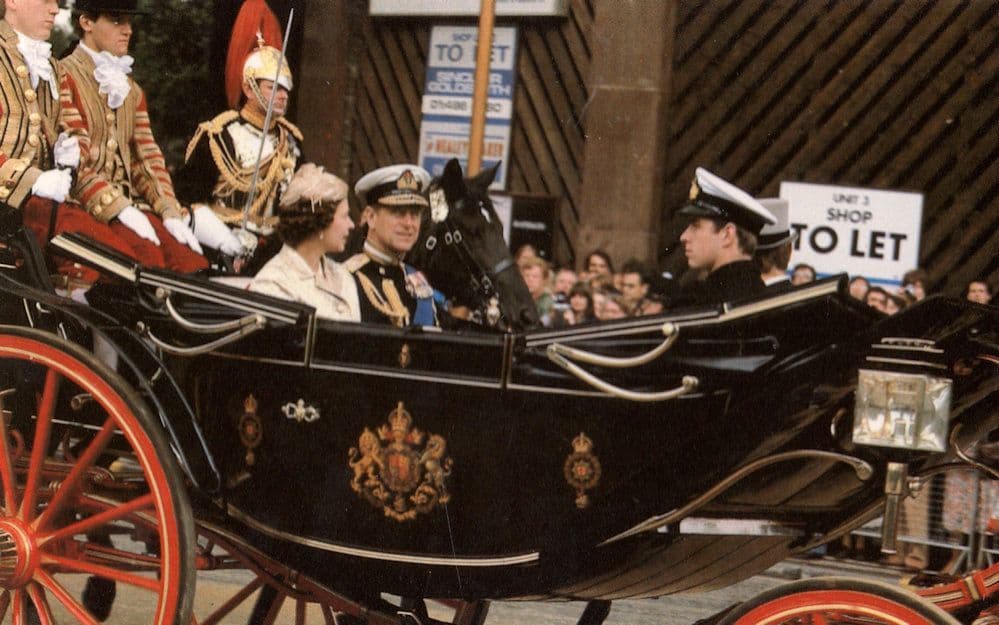 Royal Coach to Queen Mothers 1982 Thanksgiving Service Postcard