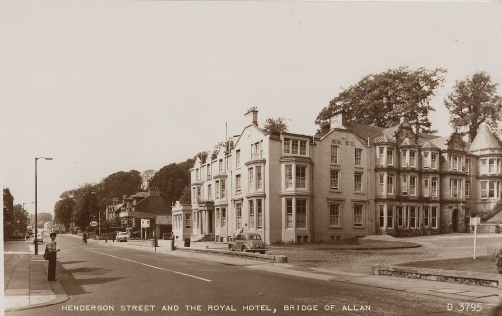 Royal Hotel Henderson Street Bridge Of Allan Scottish Postcard