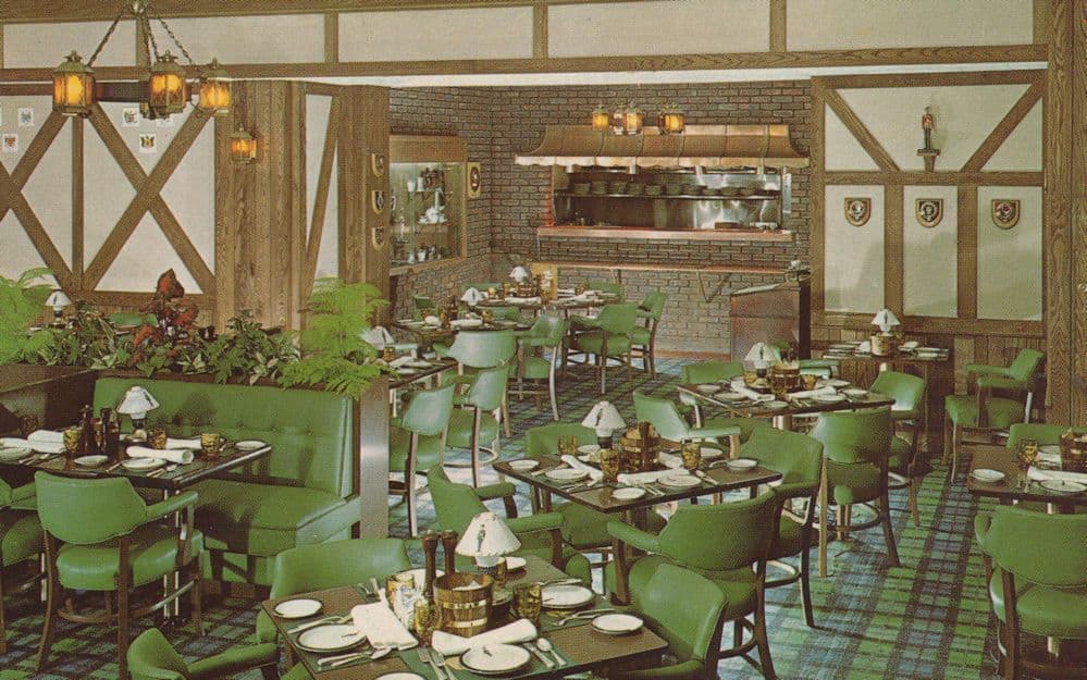 Royal Scots Grill New York Belmont Plaza Hotel NY Postcard