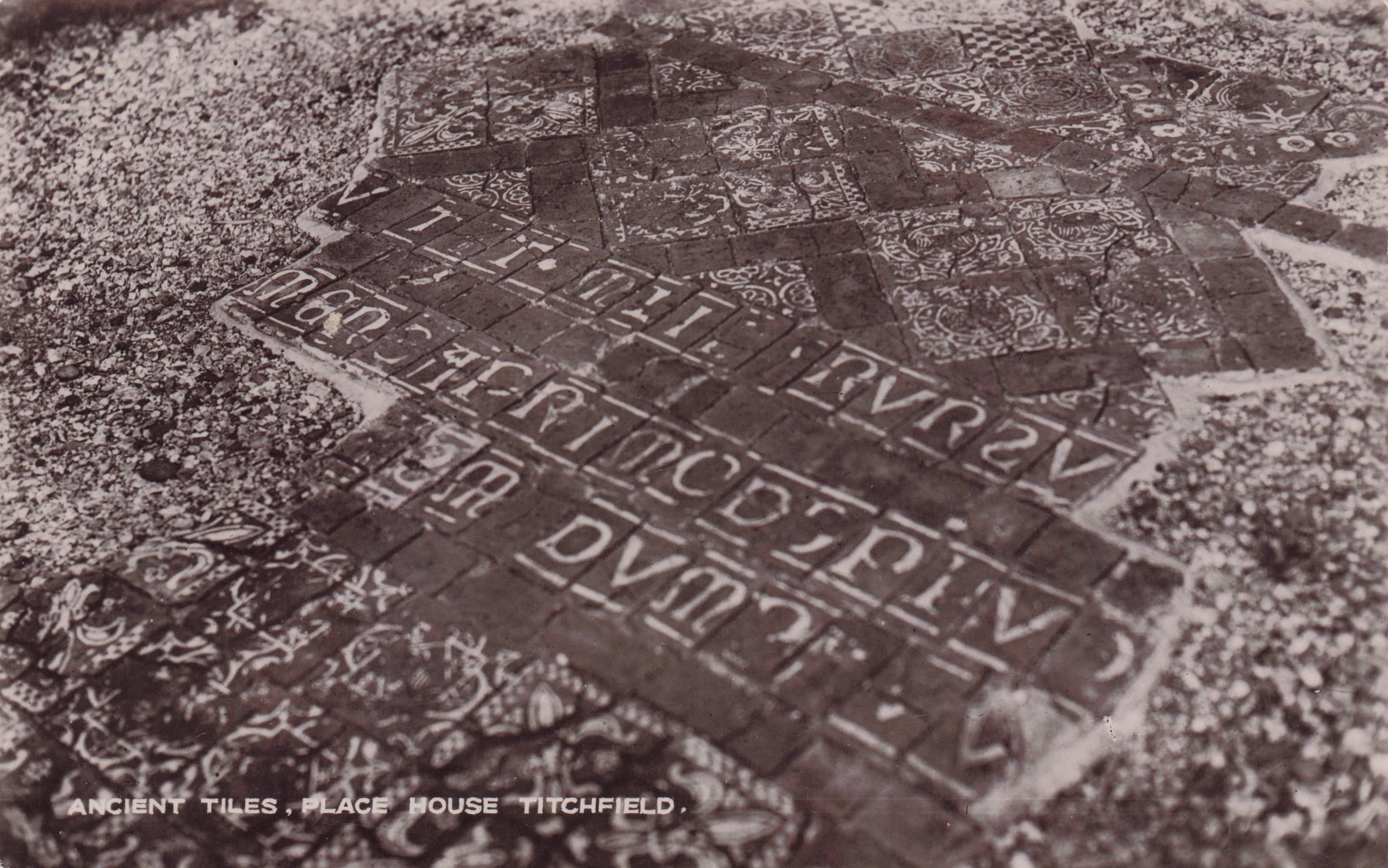 Ancient Roman Tiles Place House Titchfield Hampshire Real Photo Old Postcard