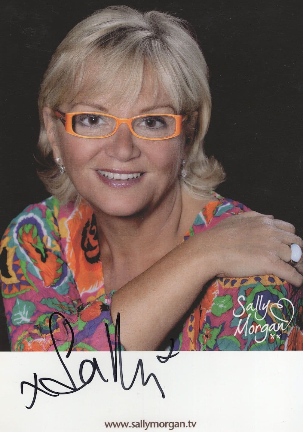 Sally Morgan TV Psychic Large 9x7 Hand Signed Photo