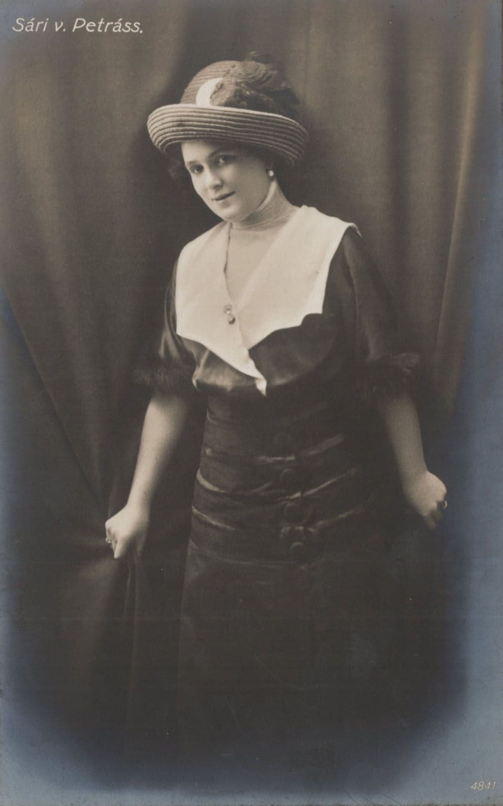 Sari Petrass Hungarian Hungary Opera Soprano Antique Rare Postcard