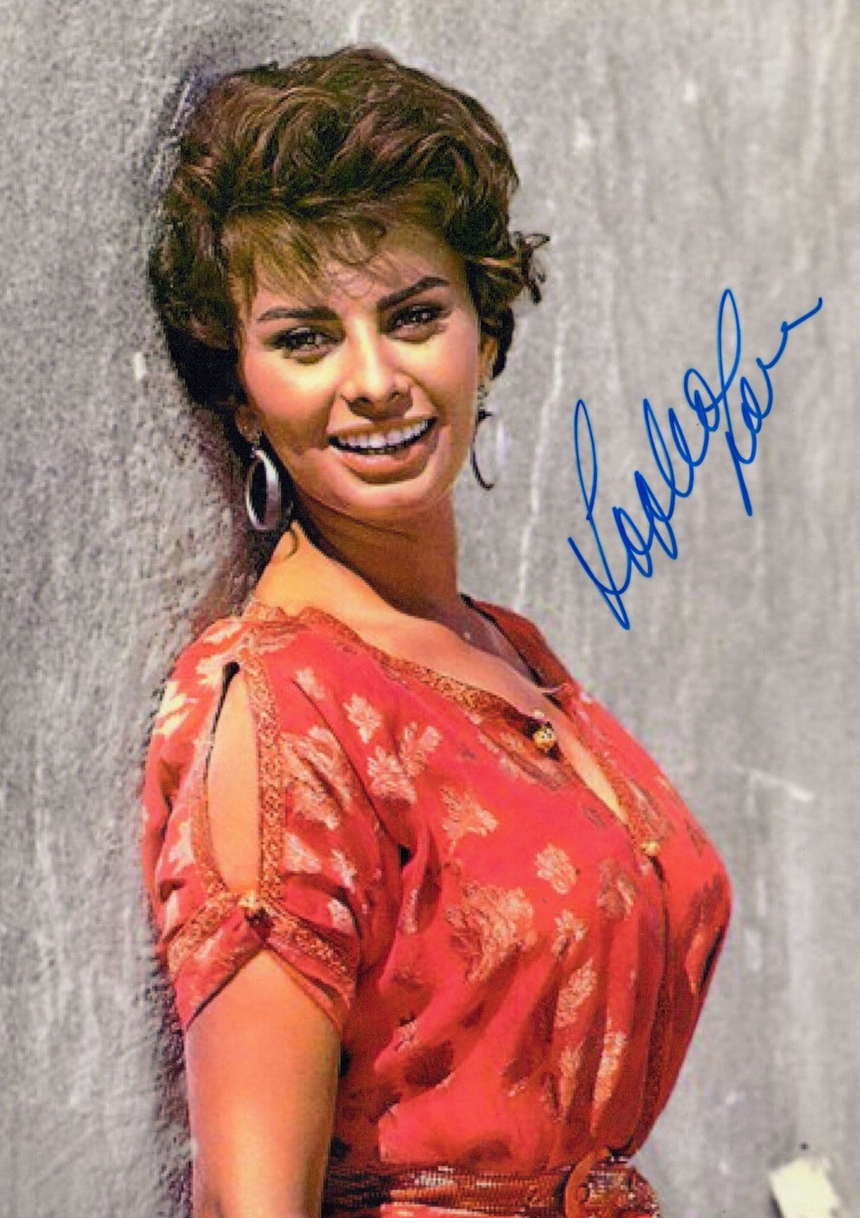 Sophia Loren Stunning 9x7 Large Hand Signed Photo