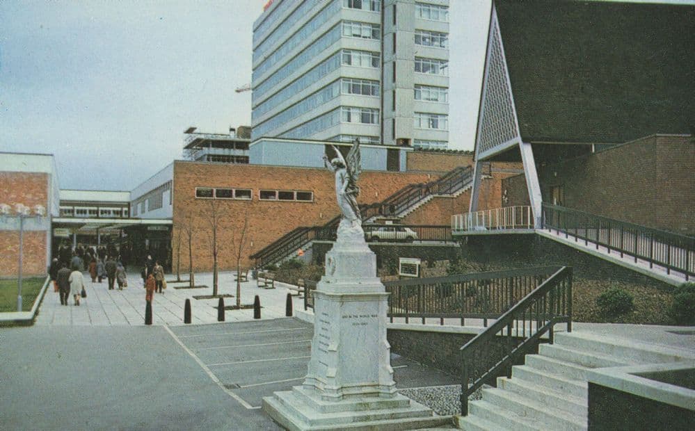 St Joseph & War Memorial Bracknell Berkshire Postcard