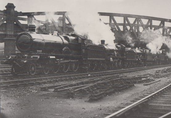 Star Class 4-6-0 Train at Paddington Rail Station 1926 BBC Library Postcard