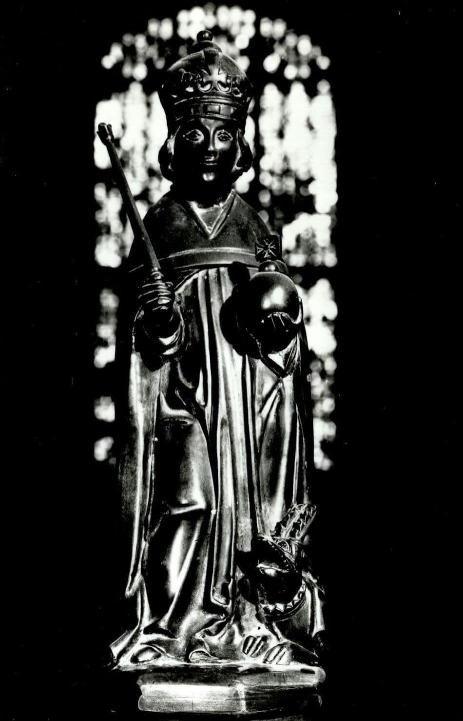 Statue Of Henry VI Kings College Chapel Real Photo Rare Postcard