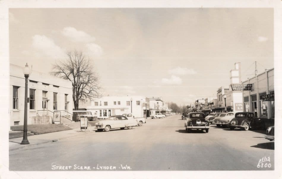Street Scene Lynden Ice Cream Sign Washington RPC USA Old Postcard