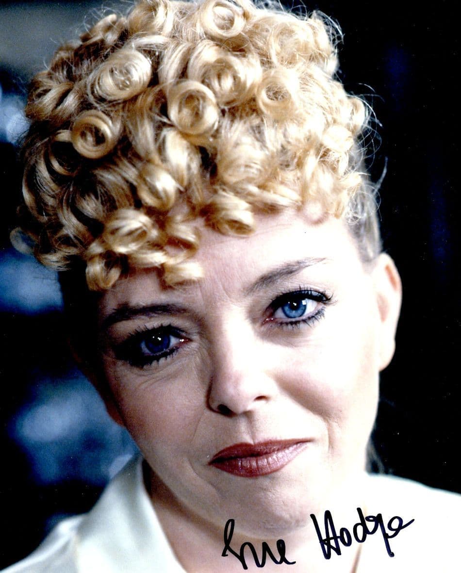 Sue Hodge Allo Allo Giant 10x8 Stunning Hand Signed Photo